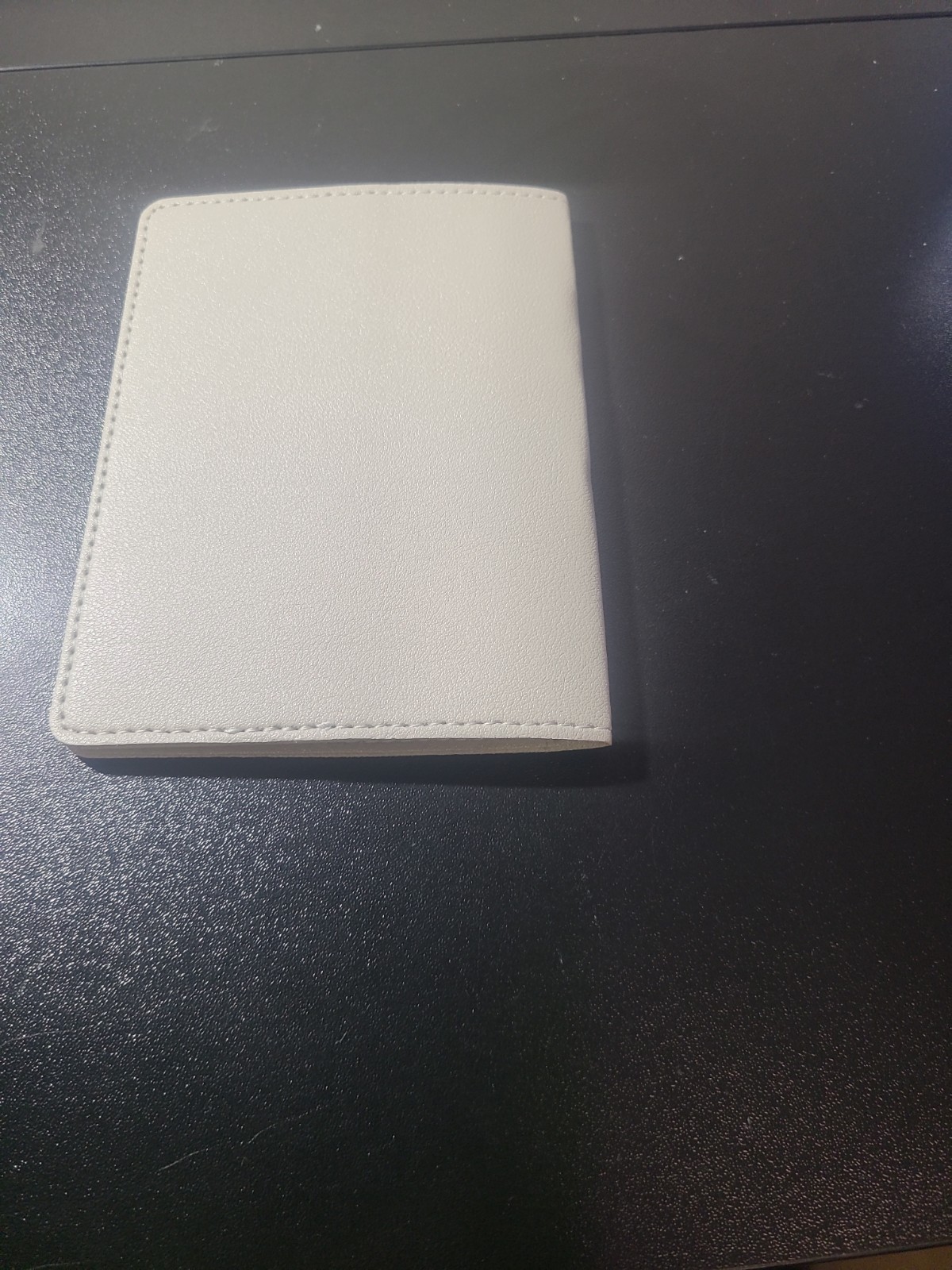 Berkshire Hathaway Passport Holder Fruit Of The Loom Omaha Meeting