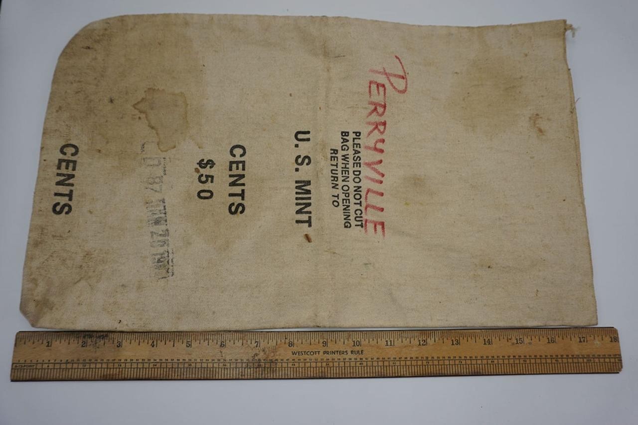 United States US Mint $50 Canvas Bank Bag
