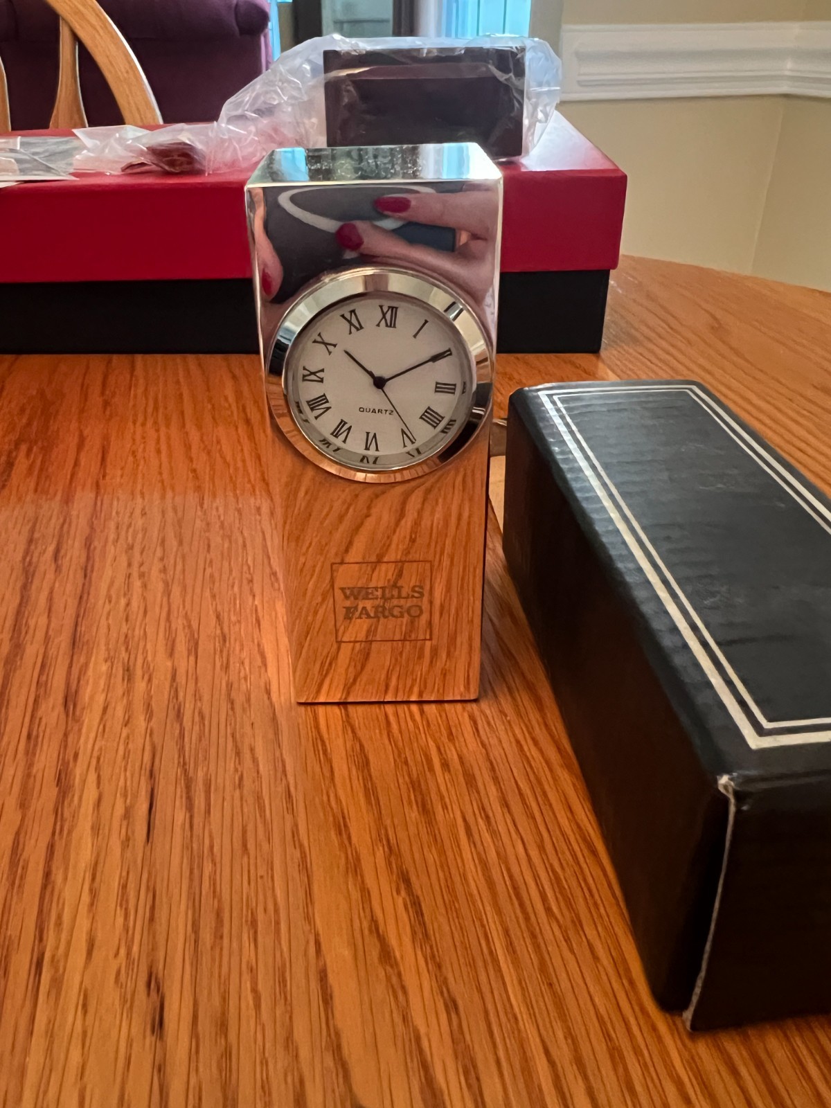 Wells Fargo 10Item Lot – Top Performer Award and Digital Picture Frame, misc pin