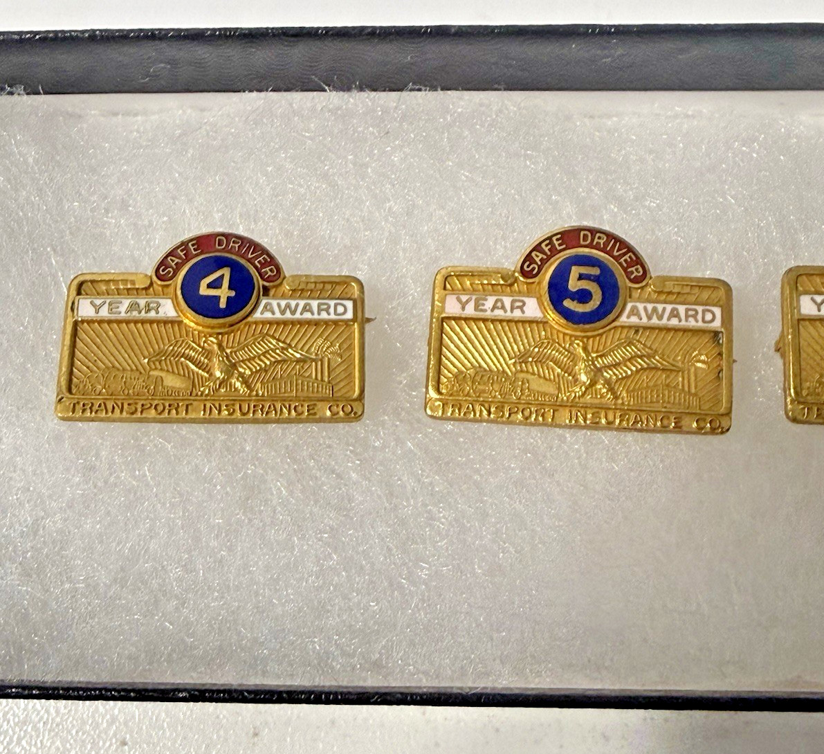 LOT OF 5 VINTAGE ENAMELED TRANSPORT INSURANCE CO. SAFE DRIVER AWARD PINS