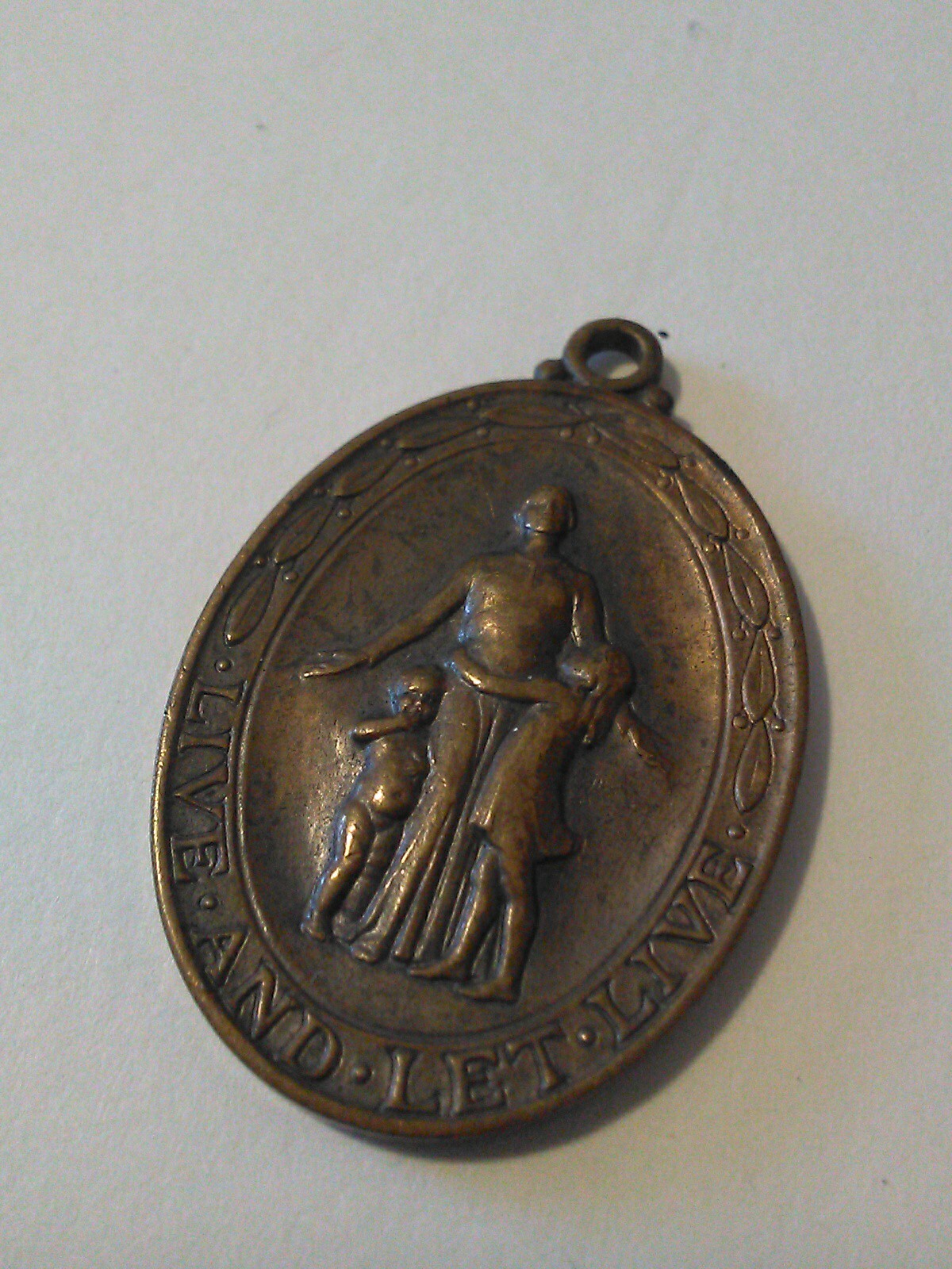 1939 Aetna Casualty & Surety Insurance Safe Driving Award medal pendant MA Co.