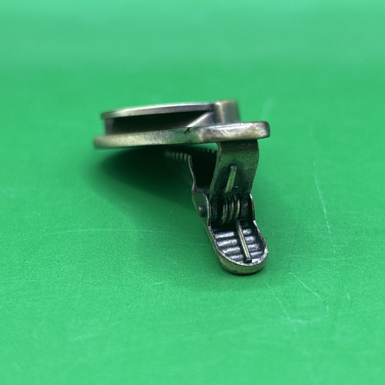 2006 COUNTRY Financial Youth Golf Classic 5th Anniversary Ball Marker Hat Clip
