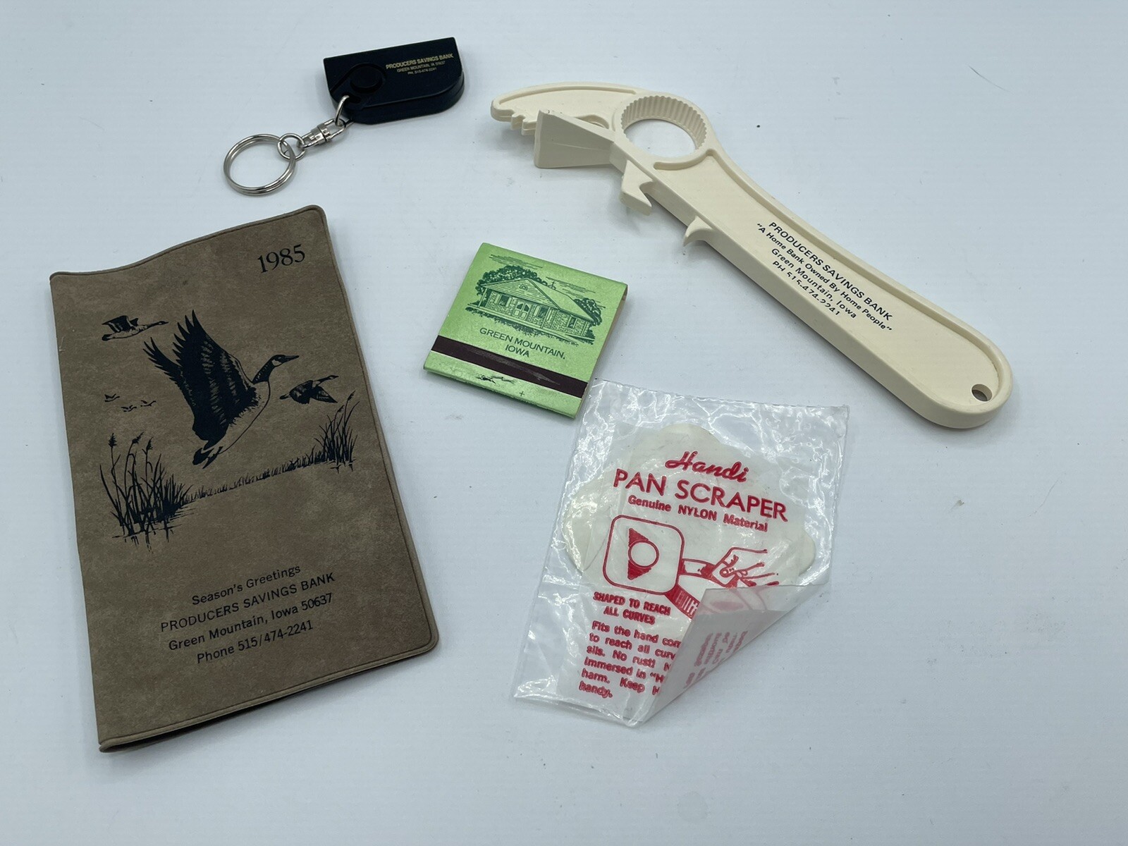 Producers Savings Bank Checkbook Cover Bottle opener Green Mountain IA Lot #5