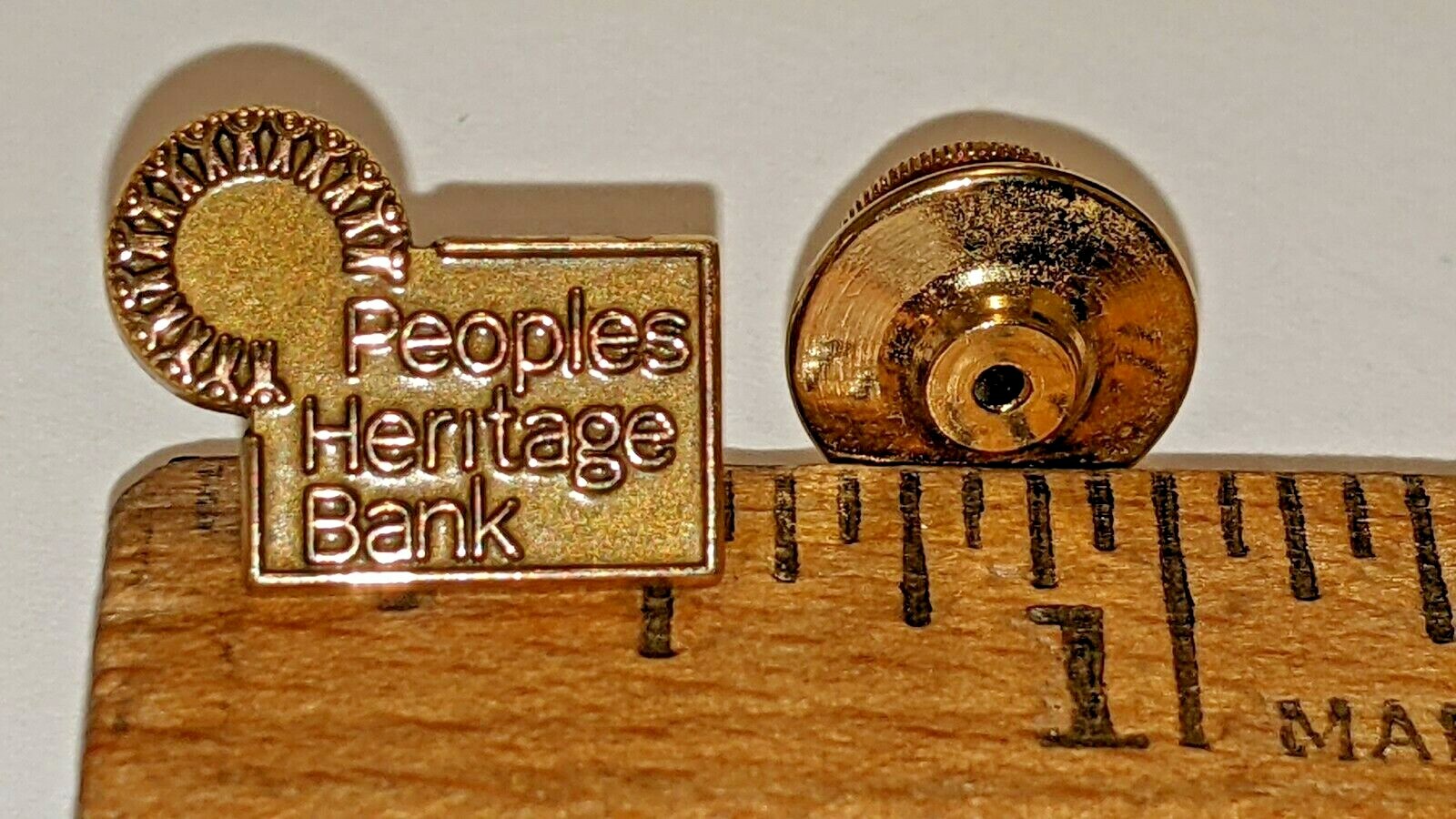 VINTAGE PEOPLES HERITAGE BANK GOLD FILLED PIN