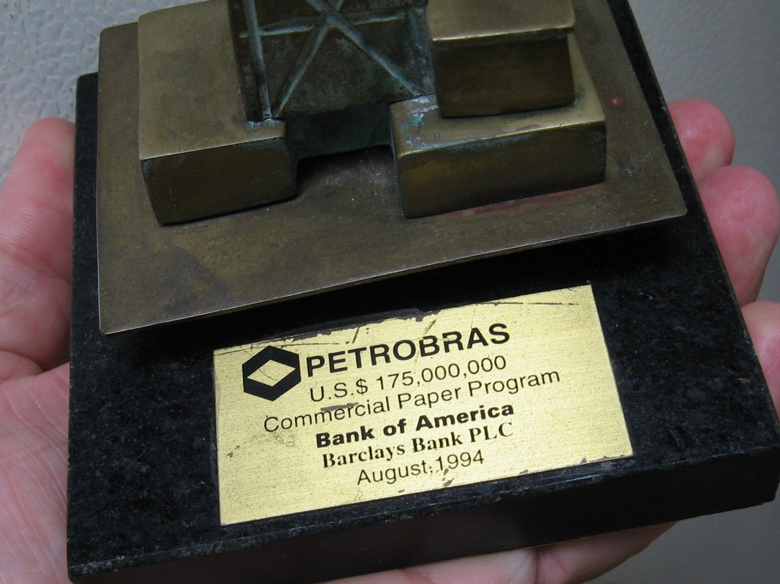 1994 Barclays Latin America, Bank of America CEO, Award Trophy Petobras/Palermo