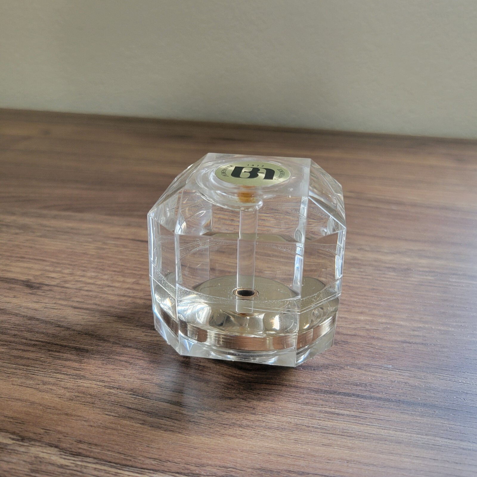 Vintage Bank of America 1972 Management Conference Lucite Prizm Egg Timer