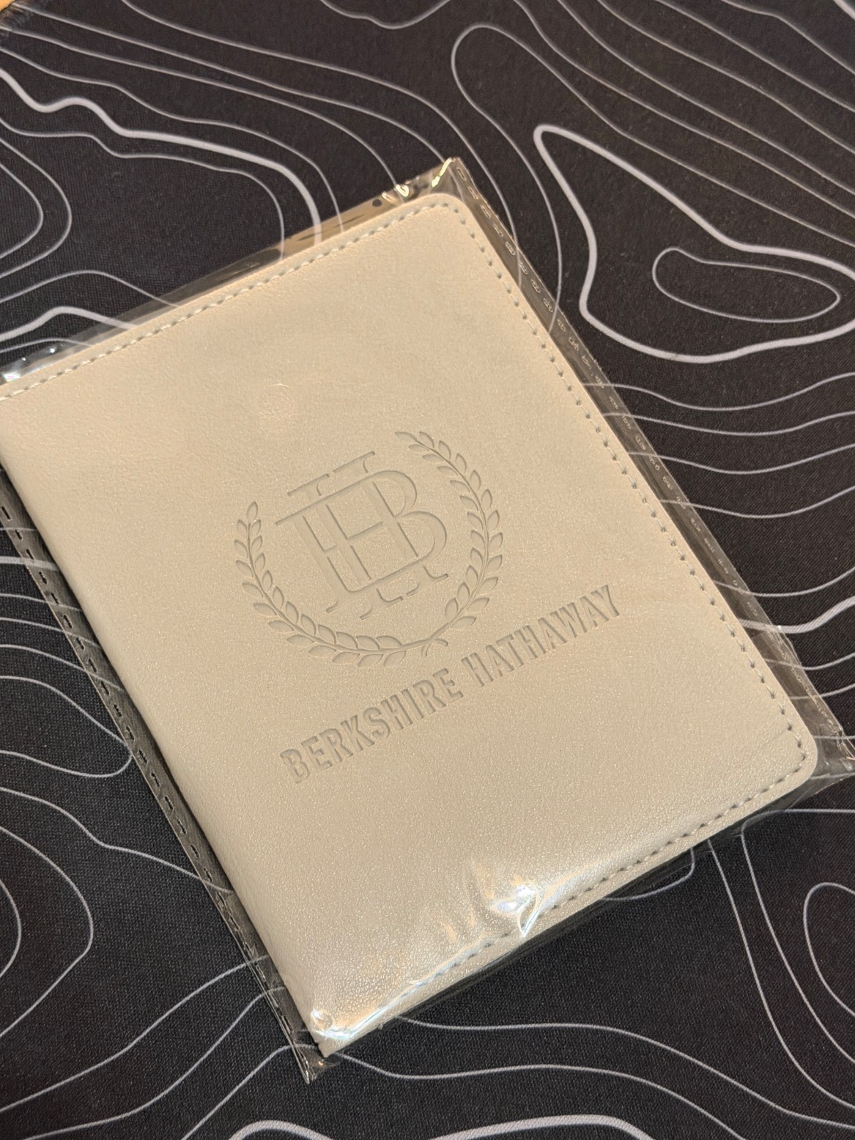 berkshire hathaway passport cover shareholder meeting 2026