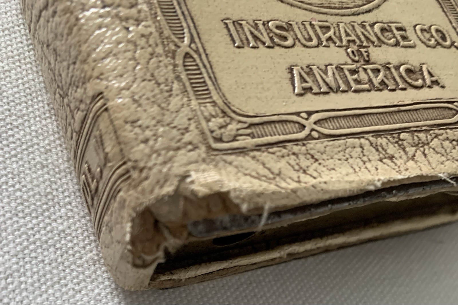 ANTIQUE COIN/MONEY BANK /THE PRUDENTIAL INSURANCE CO. Of AMERICA/1920s/HAS KEY!