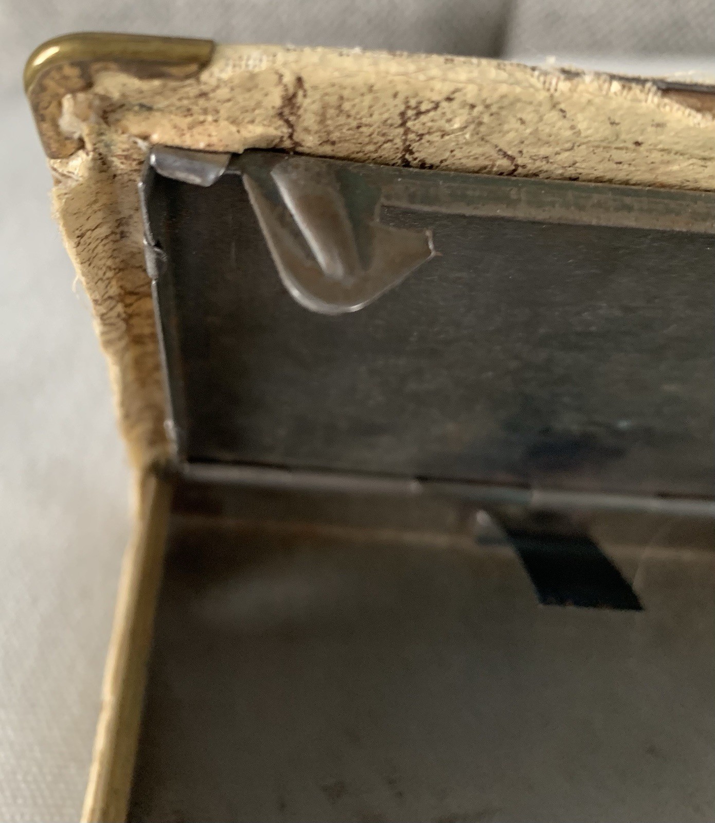 ANTIQUE COIN/MONEY BANK /THE PRUDENTIAL INSURANCE CO. Of AMERICA/1920s/HAS KEY!