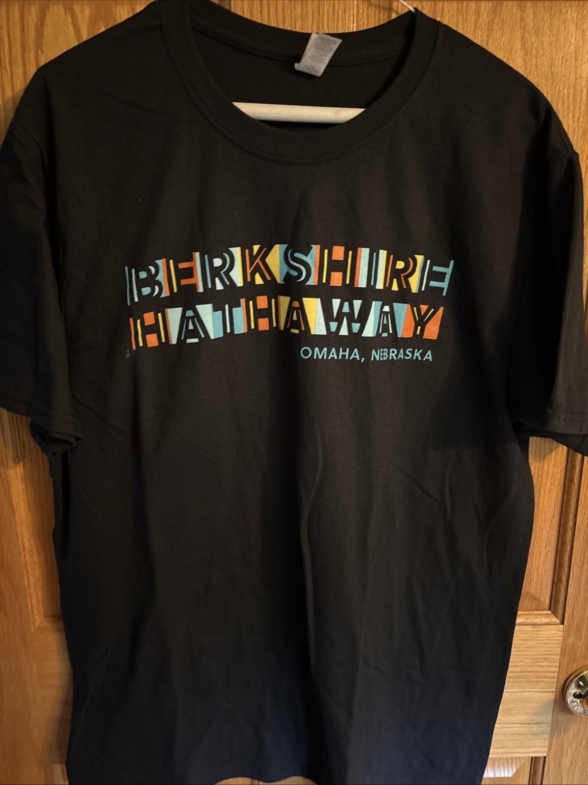 NEW Warren Buffett Black Large T Shirt Berkshire Hathaway BRK Investor Exclusive