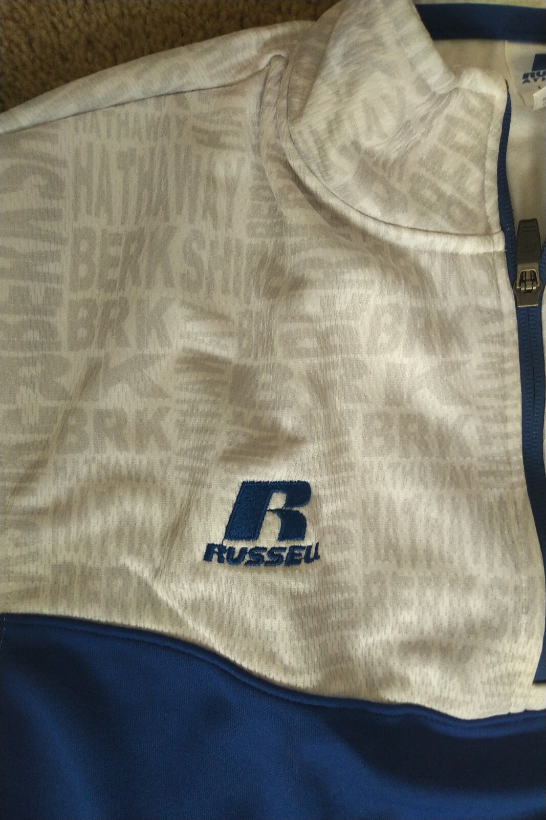 Warren Buffett Berkshire Hathaway Annual Shareholder Meeting Pullover L Russell